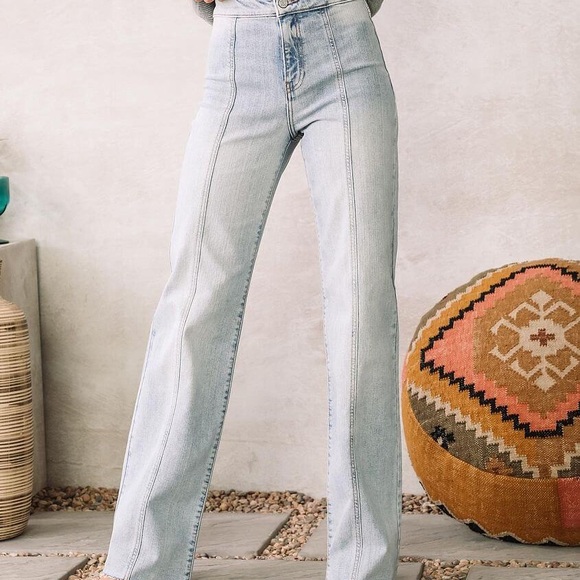 NWT Willow & Root The wide leg ultra high rise jeans - Picture 3 of 10